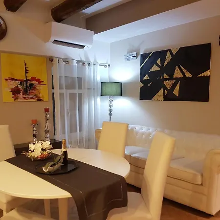 Apartment 5 Terre