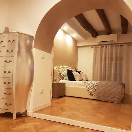 Apartment 5 Terre